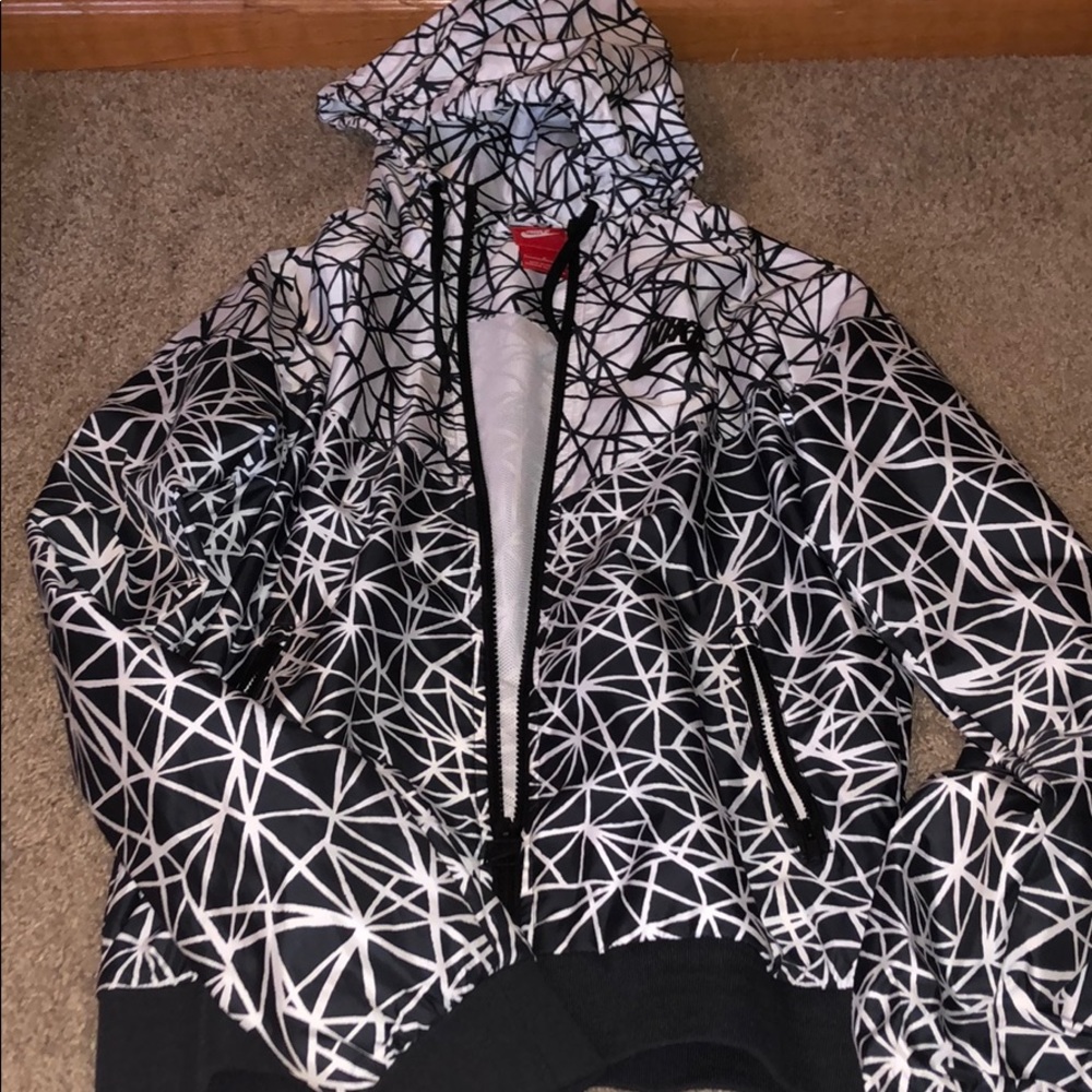 Nike windbreaker